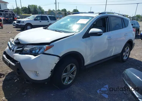2015 Toyota Rav4 Xle из США, поврежденный, VIN 2T3RFREV7FW317986